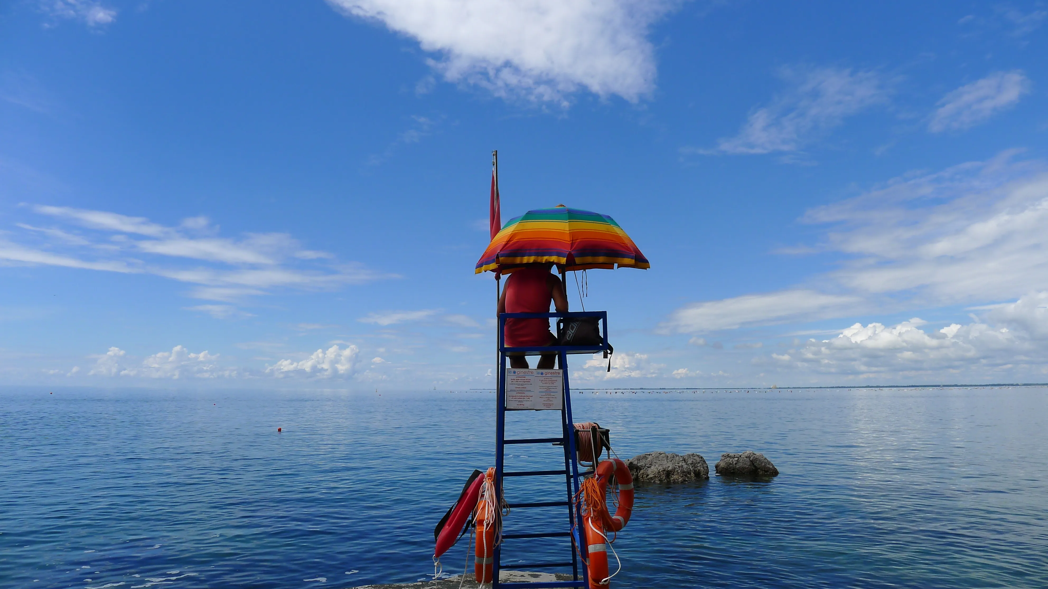 14459349940_124b46d965_o